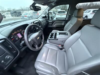 2017 Chevrolet Silverado 3500 WT Crew Cab DRW  4WD Duramax - Photo 11 - Flushing, MI 48433