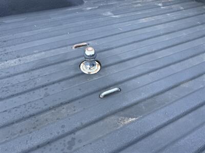 2017 Chevrolet Silverado 3500 WT Crew Cab DRW  4WD Duramax - Photo 27 - Flushing, MI 48433