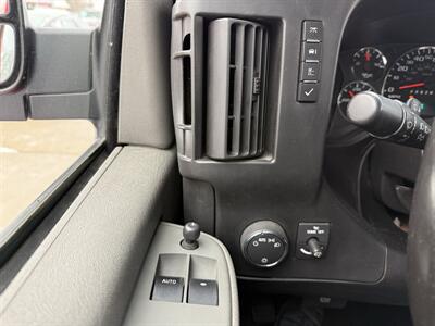 2016 GMC Savana 3500 159 " WB EXT Cargo - Photo 14 - Flushing, MI 48433