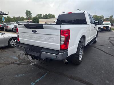 2020 Ford F-250 Super Duty XL  Supercab 4X4 - Photo 8 - Flushing, MI 48433