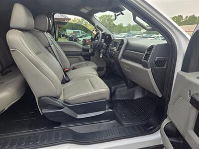 2020 Ford F-250 Super Duty XL  Supercab 4X4 - Photo 12 - Flushing, MI 48433