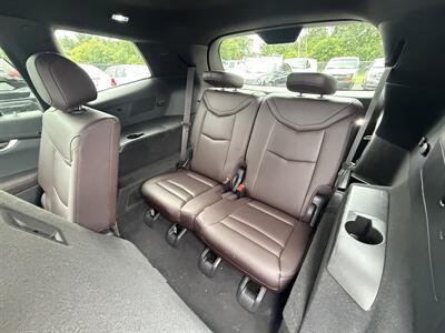 2023 Cadillac XT6 Premium Luxury  AWD - Photo 7 - Flushing, MI 48433