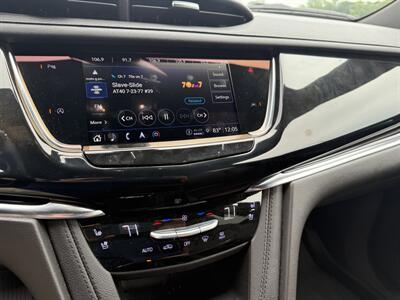 2023 Cadillac XT6 Premium Luxury  AWD - Photo 11 - Flushing, MI 48433