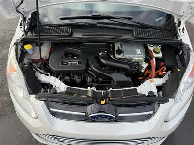 2014 Ford C-MAX Energi SEL - Photo 31 - Flushing, MI 48433