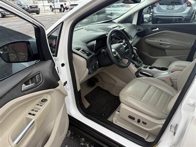 2014 Ford C-MAX Energi SEL - Photo 10 - Flushing, MI 48433