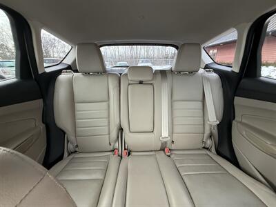 2014 Ford C-MAX Energi SEL - Photo 12 - Flushing, MI 48433