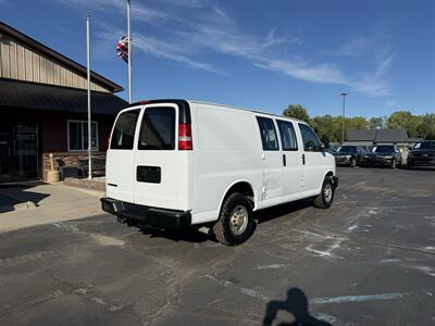 2019 Chevrolet Express 2500 Cargo - Photo 5 - Flushing, MI 48433