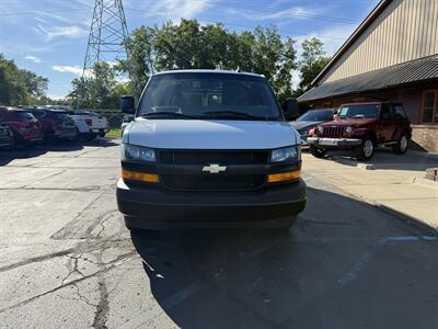 2019 Chevrolet Express 2500 Cargo - Photo 2 - Flushing, MI 48433