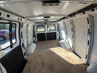 2019 Chevrolet Express 2500 Cargo - Photo 14 - Flushing, MI 48433