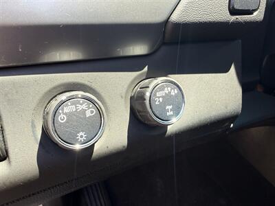 2018 Chevrolet Tahoe LS  4WD - Photo 11 - Flushing, MI 48433