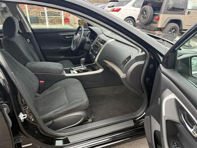 2015 Nissan Altima 2.5  S - Photo 20 - Flushing, MI 48433