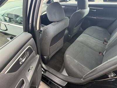 2015 Nissan Altima 2.5  S - Photo 18 - Flushing, MI 48433