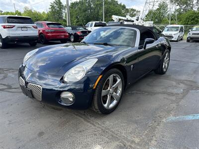 2007 Pontiac Solstice Convertible   - Photo 6 - Flushing, MI 48433