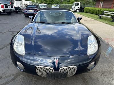 2007 Pontiac Solstice Convertible   - Photo 3 - Flushing, MI 48433