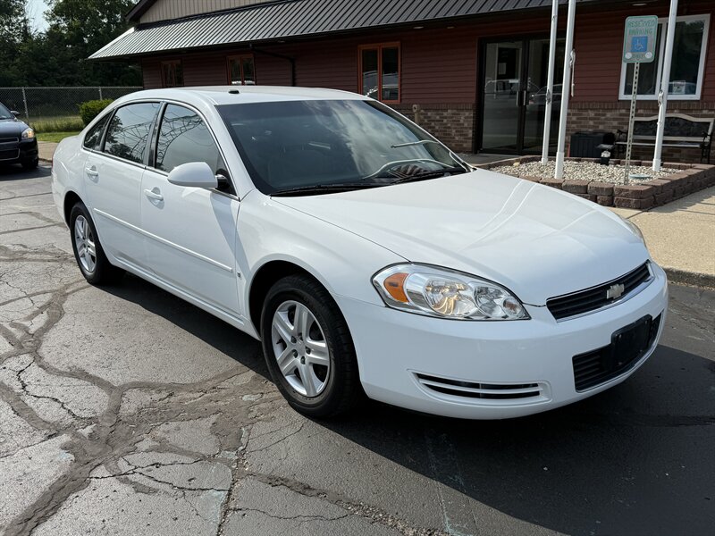2006 Chevrolet Impala LS  6-Passenger