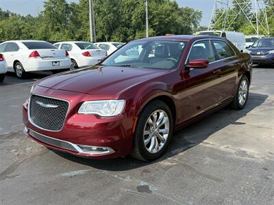 2017 Chrysler 300 Series Limited  AWD - Photo 3 - Flushing, MI 48433