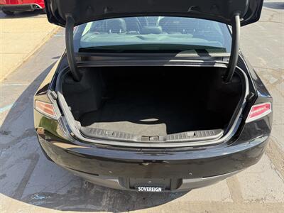2015 Lincoln MKZ/Zephyr Reserve  AWD - Photo 15 - Flushing, MI 48433