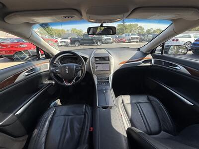 2015 Lincoln MKZ/Zephyr Reserve  AWD - Photo 17 - Flushing, MI 48433