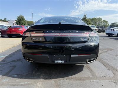 2015 Lincoln MKZ/Zephyr Reserve  AWD - Photo 6 - Flushing, MI 48433
