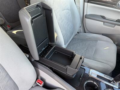 2015 Buick Enclave Convenience  FWD - Photo 31 - Flushing, MI 48433