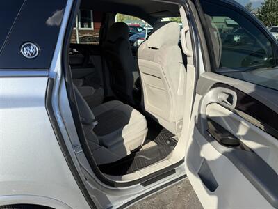 2015 Buick Enclave Convenience  FWD - Photo 17 - Flushing, MI 48433