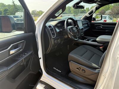 2020 RAM 1500 Big Horn  Sport Crew Cab 4x4 - Photo 9 - Flushing, MI 48433