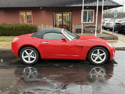 2008 Saturn SKY Convertible - Photo 4 - Flushing, MI 48433