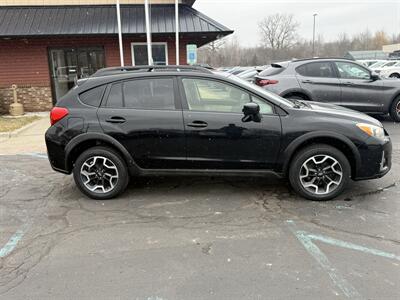 2017 Subaru Crosstrek 2.0i Premium  AWD - Photo 5 - Flushing, MI 48433