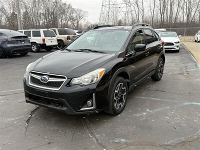 2017 Subaru Crosstrek 2.0i Premium  AWD - Photo 3 - Flushing, MI 48433