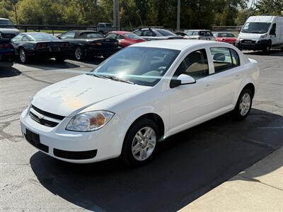 2005 Chevrolet Cobalt LS   - Photo 8 - Flushing, MI 48433