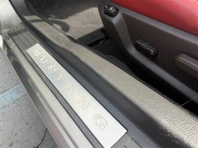2009 Ford Mustang GT Premium Convertible - Photo 27 - Flushing, MI 48433