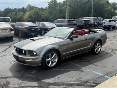 2009 Ford Mustang GT Premium Convertible - Photo 7 - Flushing, MI 48433