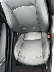 2003 BMW Z4 3.0i - Photo 31 - Flushing, MI 48433