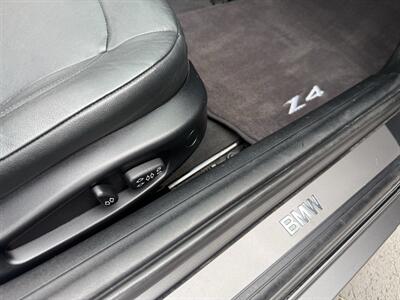 2003 BMW Z4 3.0i - Photo 42 - Flushing, MI 48433