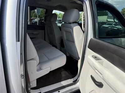 2011 Chevrolet Silverado 1500 LT 4X4 - Photo 25 - Flushing, MI 48433