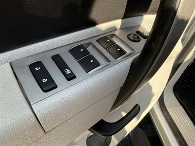 2011 Chevrolet Silverado 1500 LT 4X4 - Photo 17 - Flushing, MI 48433
