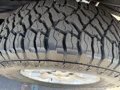2011 Chevrolet Silverado 1500 LT 4X4 - Photo 31 - Flushing, MI 48433