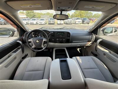 2011 Chevrolet Silverado 1500 LT 4X4 - Photo 24 - Flushing, MI 48433