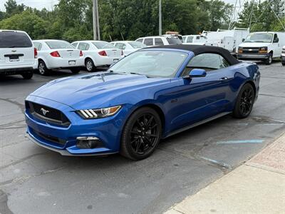 2017 Ford Mustang GT Premium  Convertible - Photo 7 - Flushing, MI 48433