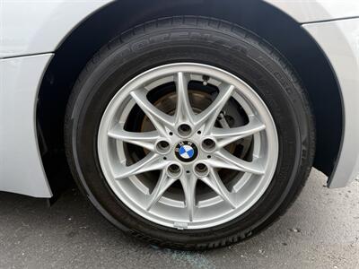 2004 BMW Z4 2.5i Roadster - Photo 21 - Flushing, MI 48433