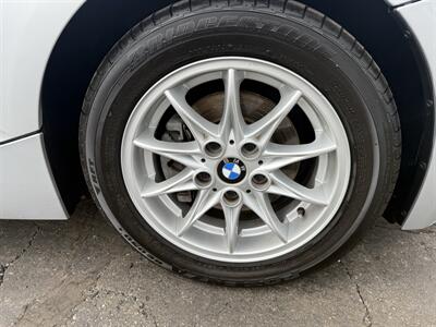 2004 BMW Z4 2.5i Roadster - Photo 25 - Flushing, MI 48433