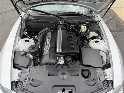 2004 BMW Z4 2.5i Roadster - Photo 54 - Flushing, MI 48433