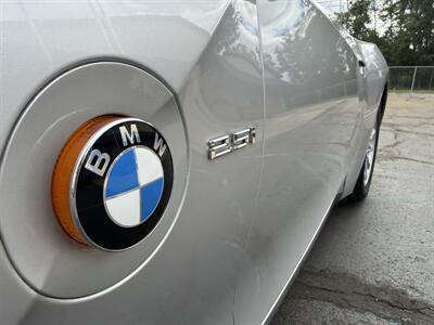 2004 BMW Z4 2.5i Roadster - Photo 23 - Flushing, MI 48433