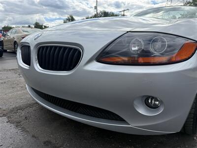2004 BMW Z4 2.5i Roadster - Photo 28 - Flushing, MI 48433