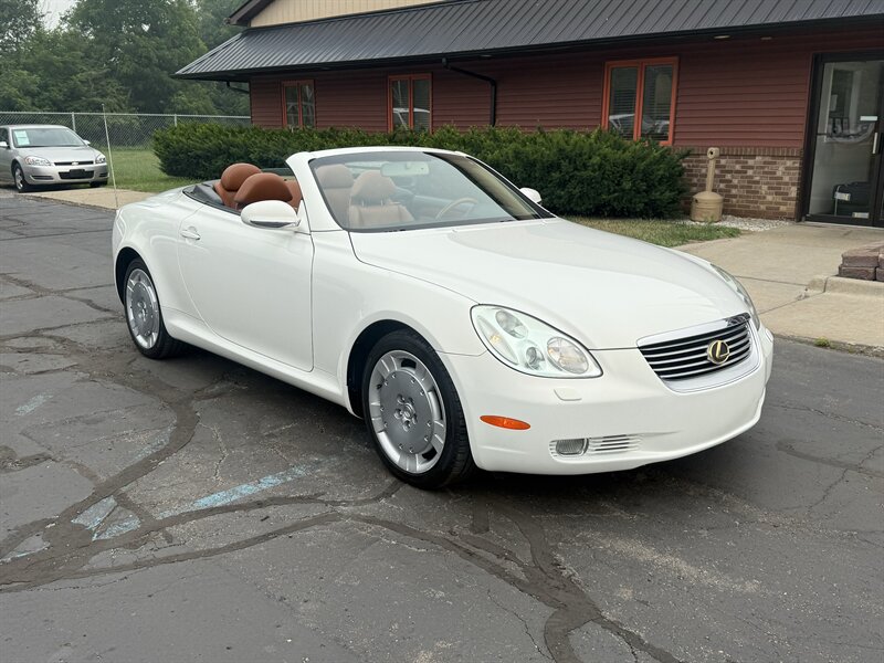 2004 Lexus SC 430   - Photo 1 - Flushing, MI 48433