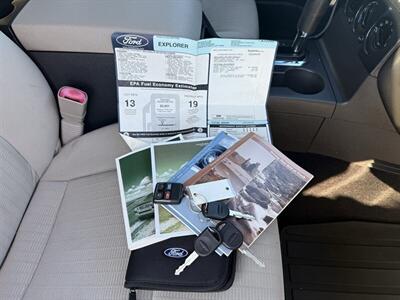 2008 Ford Explorer XLT  4X4 - Photo 30 - Flushing, MI 48433