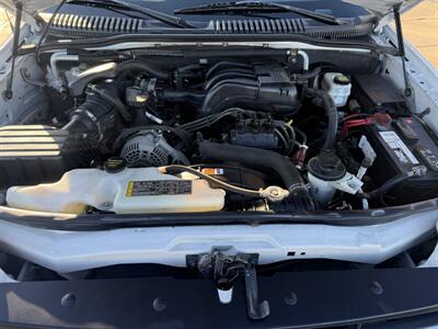 2008 Ford Explorer XLT  4X4 - Photo 34 - Flushing, MI 48433