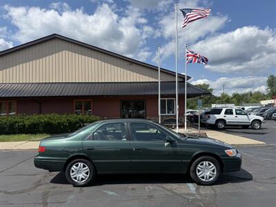 2001 Toyota Camry LE   - Photo 4 - Flushing, MI 48433