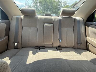 2001 Toyota Camry LE   - Photo 13 - Flushing, MI 48433