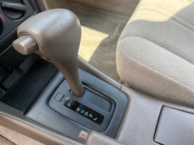 2001 Toyota Camry LE   - Photo 20 - Flushing, MI 48433